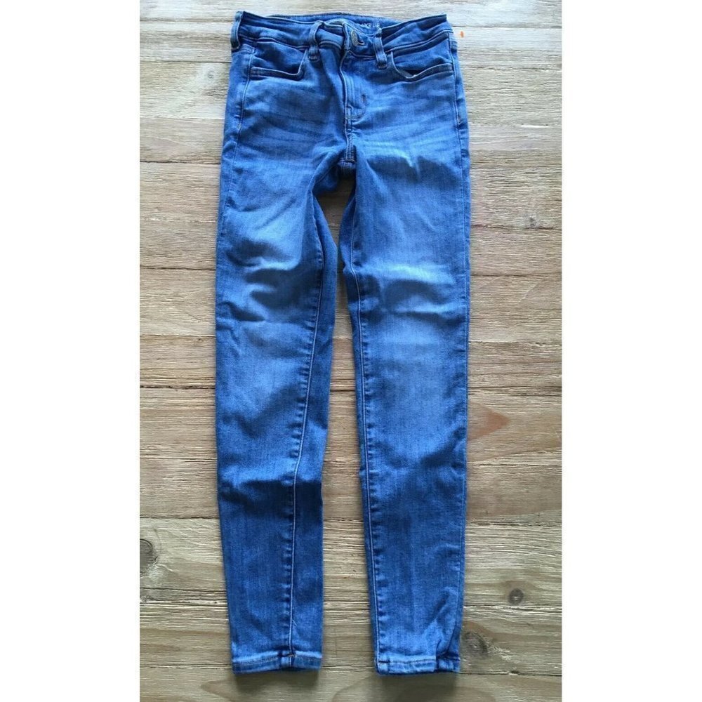 American Eagle JEGGING Jean Womens Size 00 Short Next Level Stretch Medium Wash